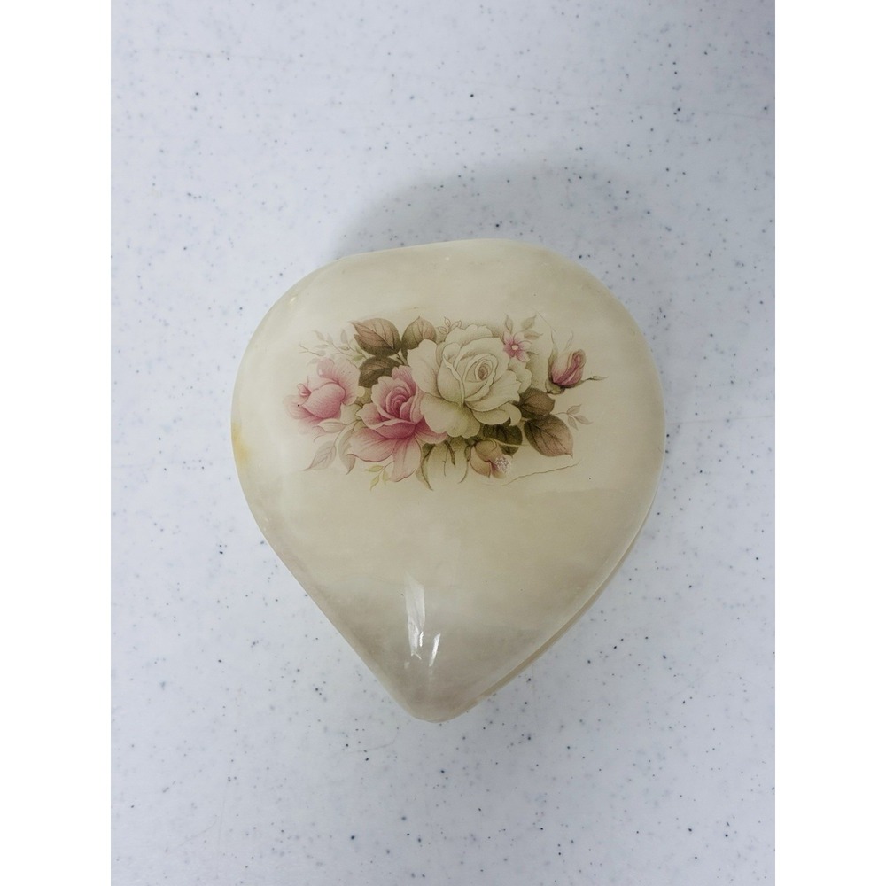 Vintage  Himark Giftware, Alabaster heart shaped trinket box - 4" x 1.5" Hinged